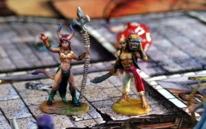 Reaper Bones x Dungeons & Dragons, Sinessa Hellborn Sorceress, Hajad le pirate.
